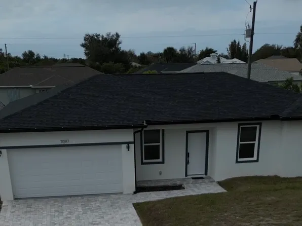 7097 Bougainvillea St, Englewood, FL 34224