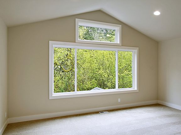 4th image of 8180 NE 117th Pl