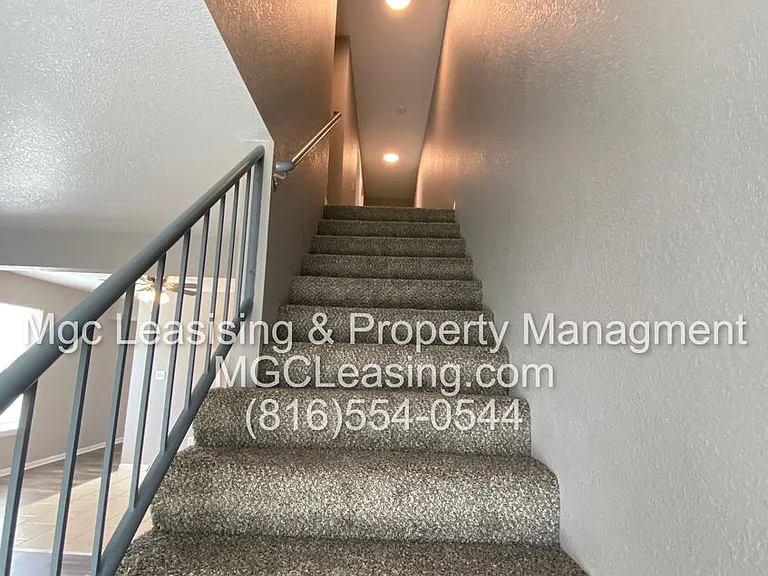 500-504 SW 5th St — Photo 6