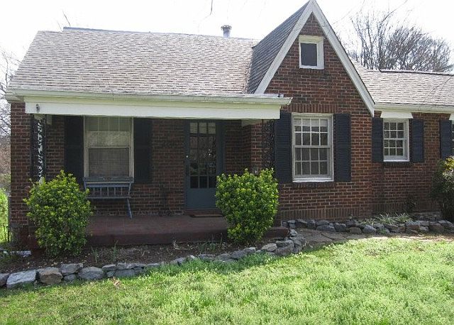 1st image of 2200 McGavock Pike