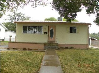 2111 Elmwood Ln, Pueblo, CO 81005