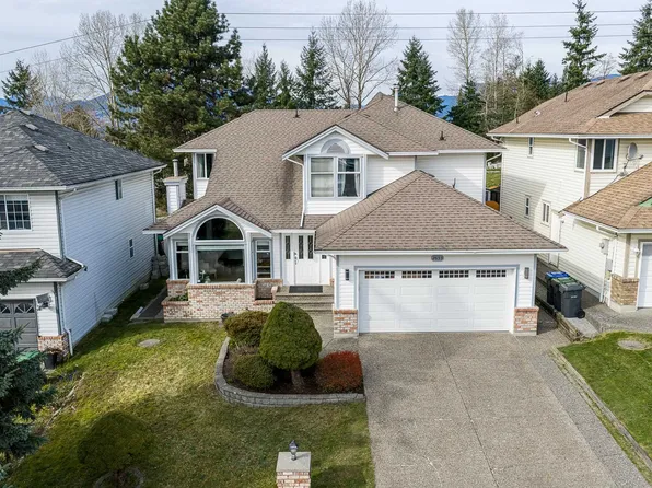 2653 Klassen Ct, Pt Coquitlam, BC V3C 5Y8