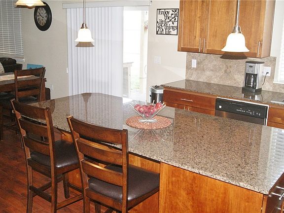 5th image of 10012 Jensen Dr SE