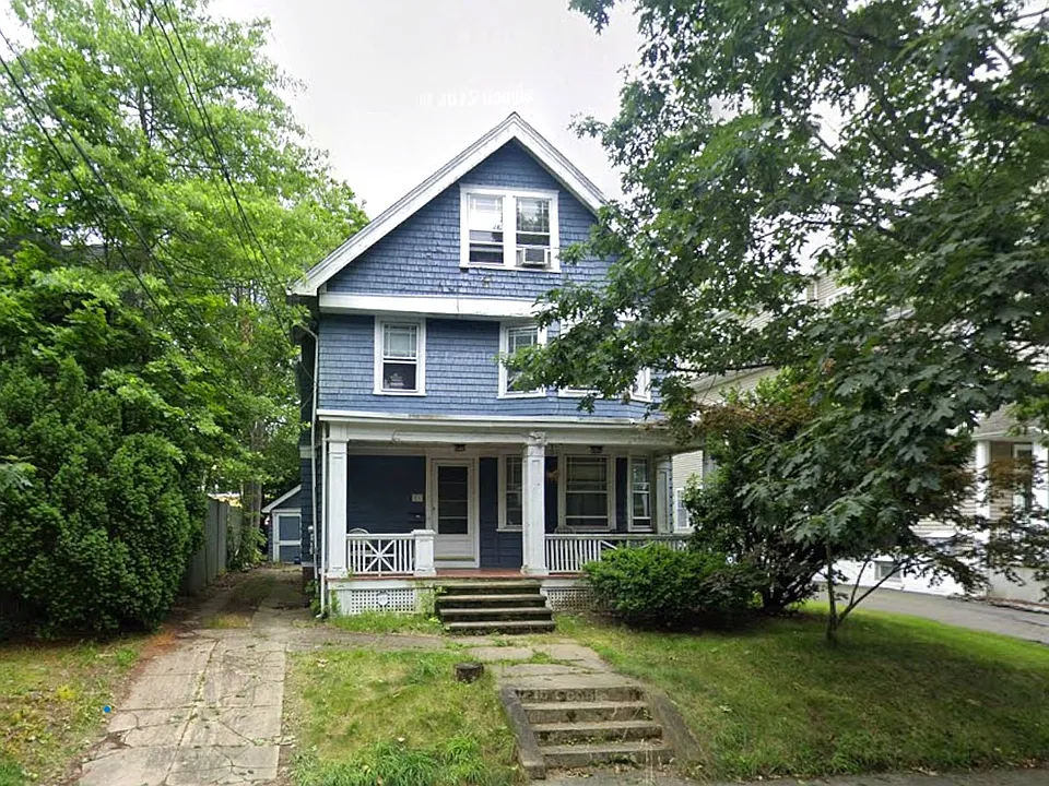 21 Pendleton St