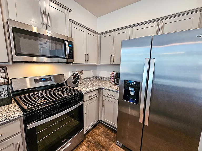 1253 Mosser Dr — Photo 16