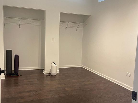 2nd image of 1122 W Catalpa Ave APT 405