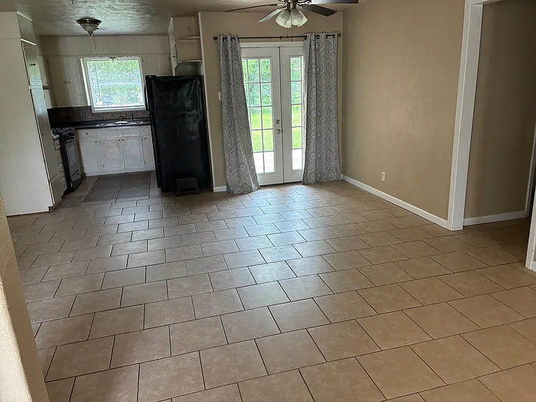 3906 Mariam Rd — Photo 11