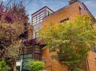 2222 NW Hoyt St APT 202, Portland, OR 97210