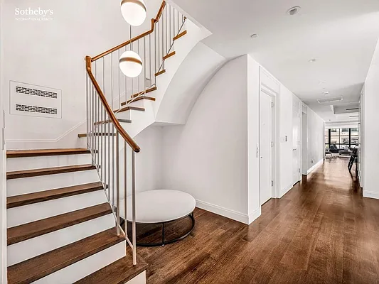 Rented by Sotheby's International Realty | media 20