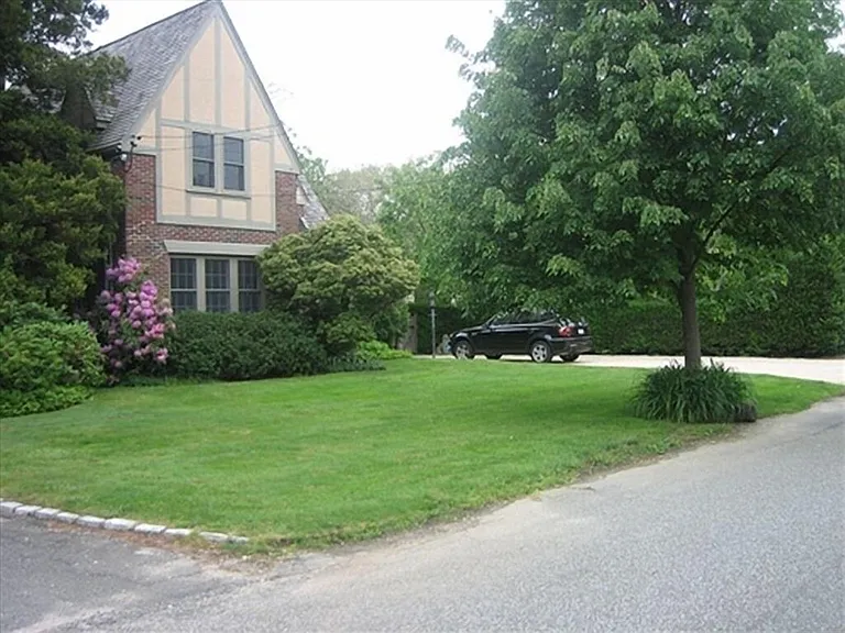 23 Conklin Ter — Photo 15