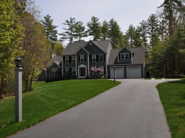 32 Blacksmith Lane, Hollis, NH 03049