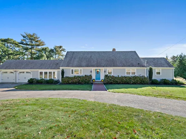 38 Cotton Tail Ln, Marshfield, MA 02050