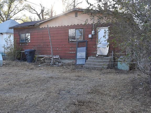 5th image of 810 S 8th St