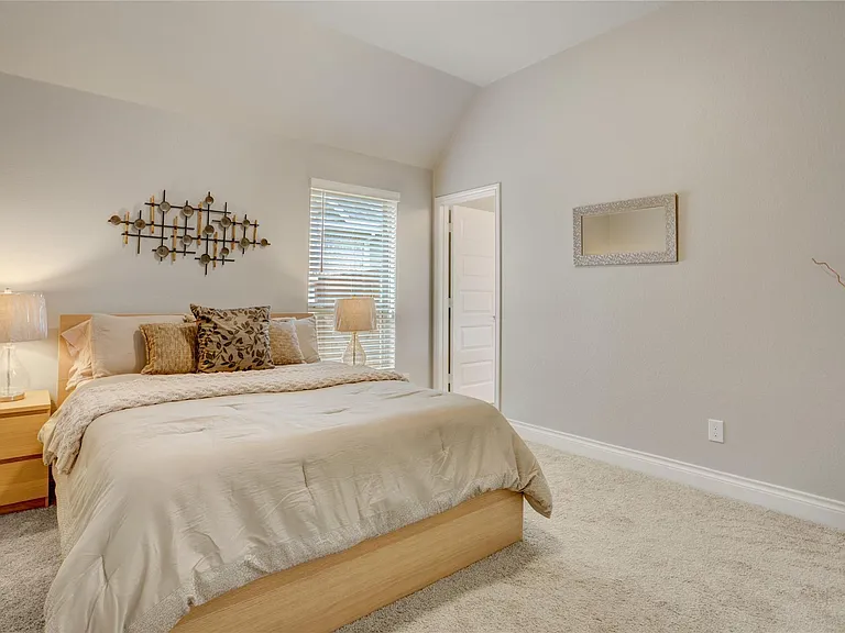 9811 Faulkner Trl — Photo 19