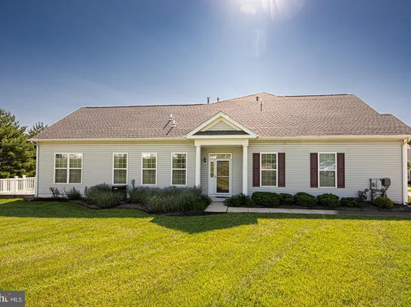 3550 Dogwood Dr, Garnet Valley, PA 19060