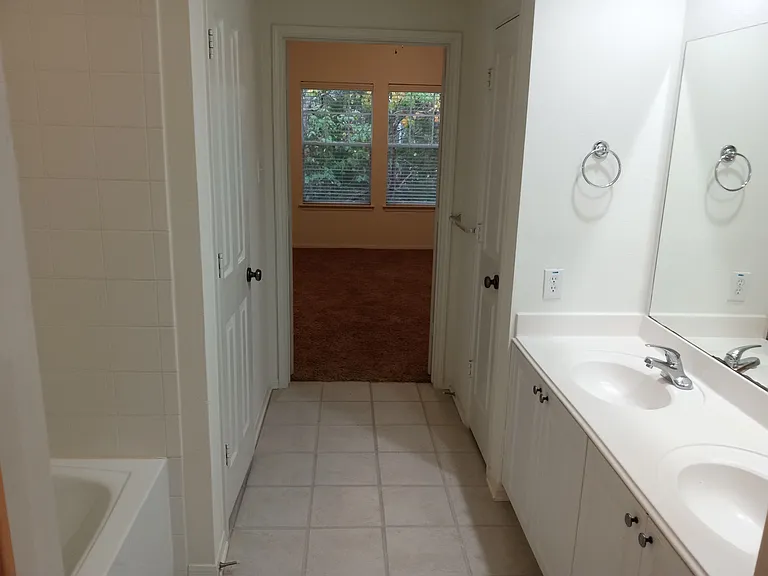 52 Scarlet Woods Ct #52 — Photo 16