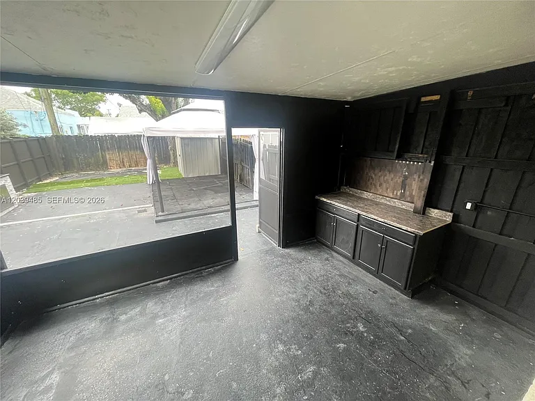28 E 20th St #1 — Photo 13