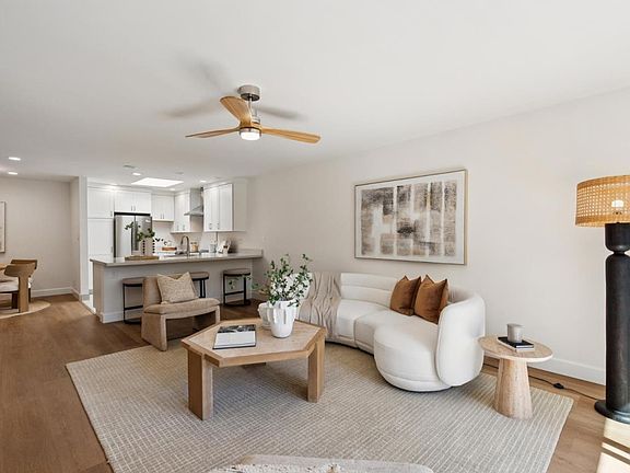 5th image of 10 Scenic Way APT 307