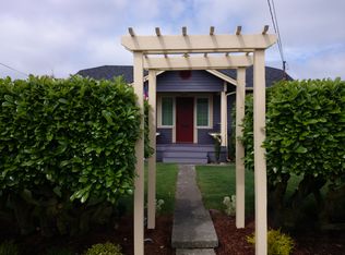 8341 27th Ave NW, Seattle, WA 98117