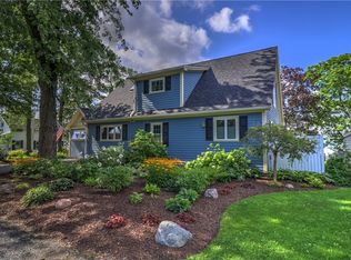 783 Farleys Point Rd, Union Springs, NY 13160