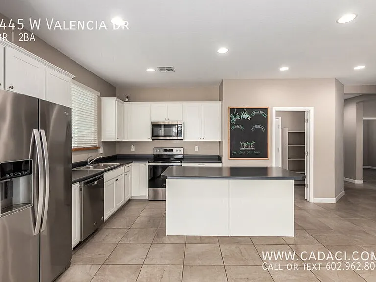 4445 W Valencia Dr — Photo 8