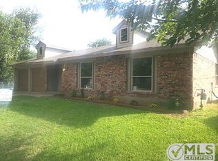 1004 Madrid St, Hurst, TX 76053