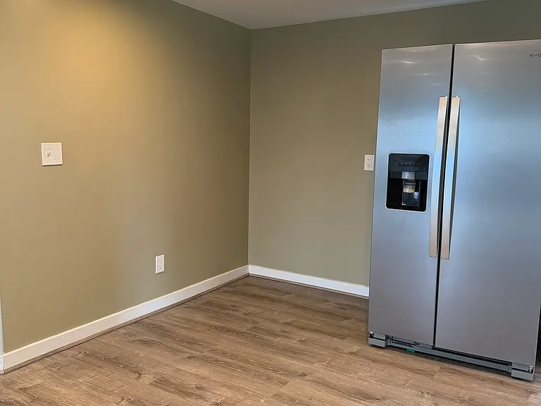 221 Lower Kimo Dr — Photo 3