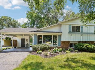 816 11th St, Baraboo, WI 53913
