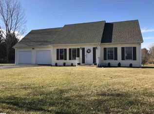 34 Hampshire Ln, Stuarts Draft, VA 24477