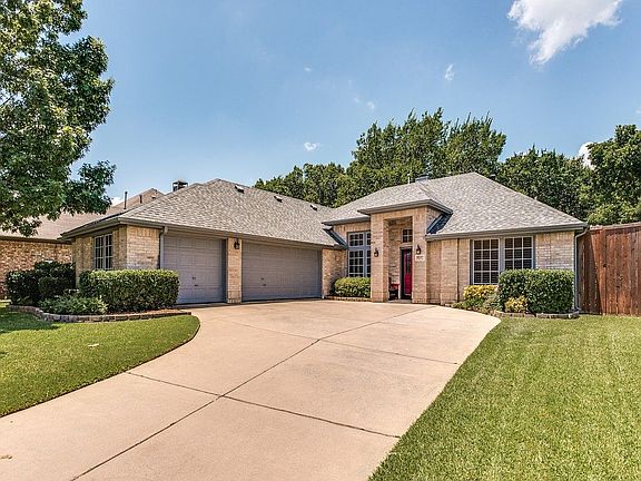 2nd image of 5837 Cypress Cove Dr