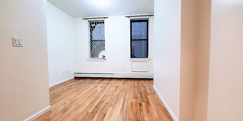 1st image of 304 Pleasant Ave APT 4R