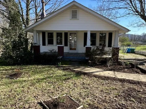 174 Starnes Cove Rd, Asheville, NC 28806