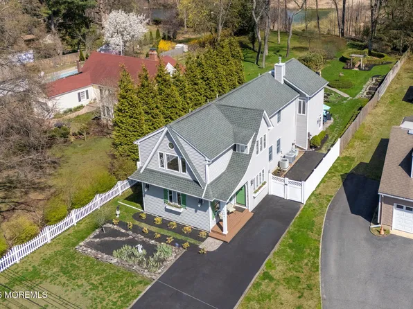 204 Pine Place, Red Bank, NJ 07701