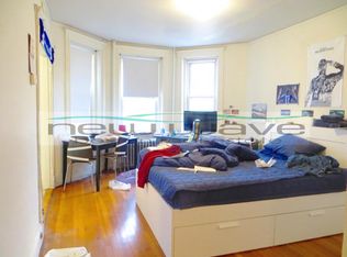 235 Park Dr APT 22, Boston, MA 02215
