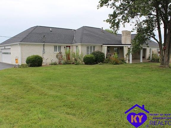 2nd image of 611 Hooks Ln