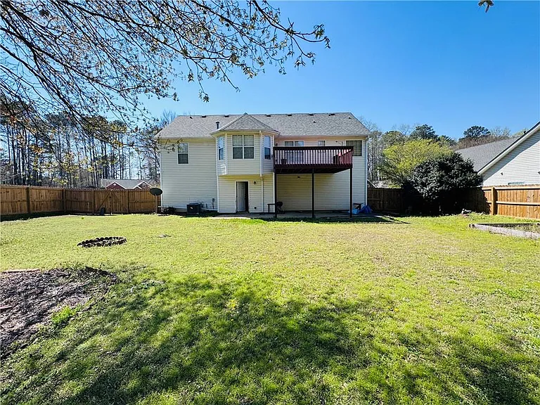 3165 Chandon Ln — Photo 15