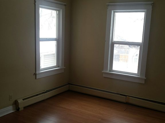 3rd image of 3045 S Sherman St #A