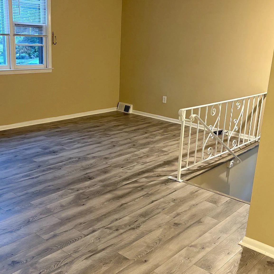 3 bed, 2.0 bath, 2340 sqft, $2,250 — Photo 3