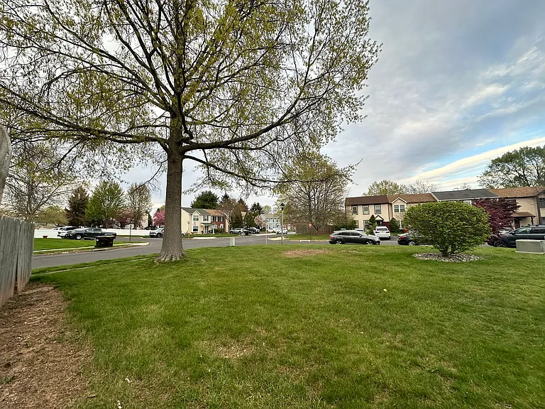 2 Churchill Cir — Photo 20