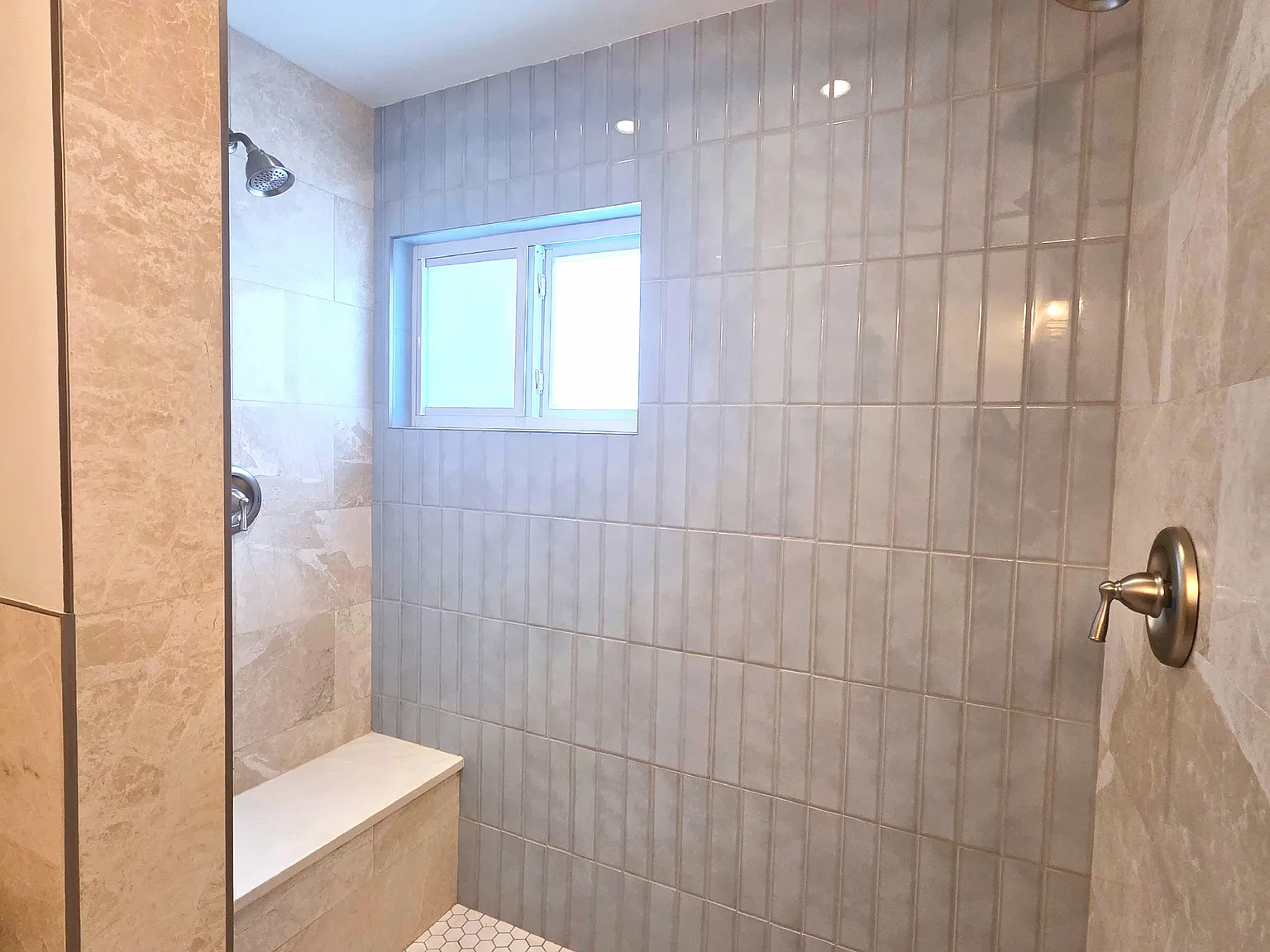 2 bed, 925 sqft, $1,595 — Photo 3