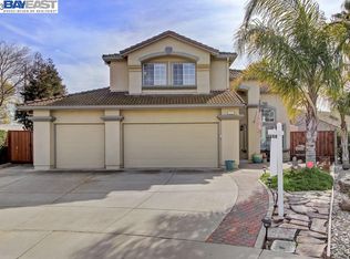 212 Dennis Ct, Oakley, CA
