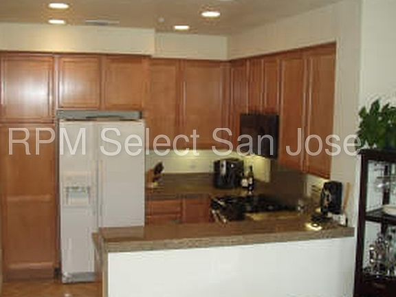 4th image of 1124 Wabesco Pl