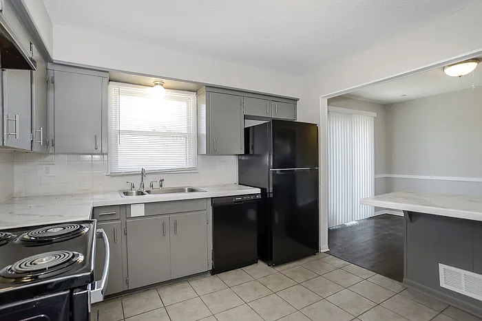 8809 Blue Ridge Blvd — Photo 6