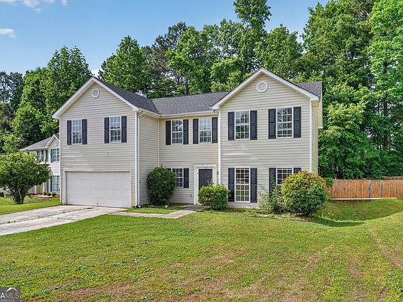 2nd image of 784 Sinclair Way