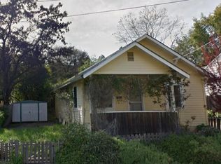 544 N Spring St, Ukiah, CA 95482