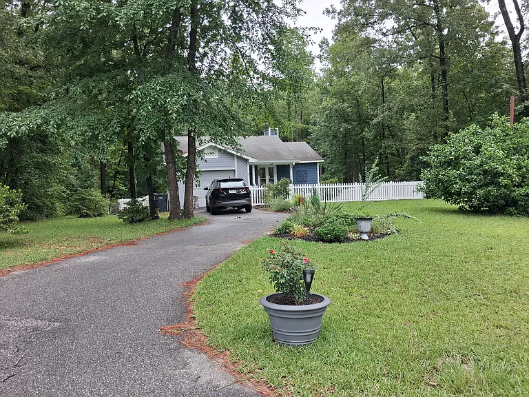 215 Diamond Point Trl — Photo 1