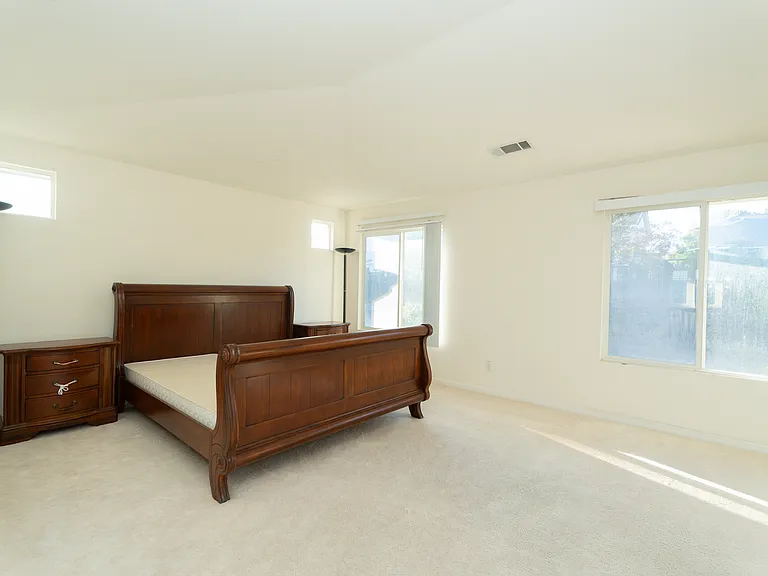 6784 Sunriver Ln — Photo 22