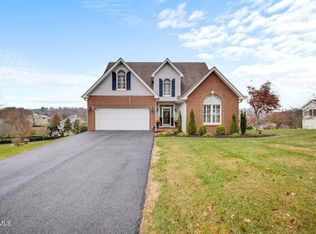 19175 Sterling Dr, Abingdon, VA 24211