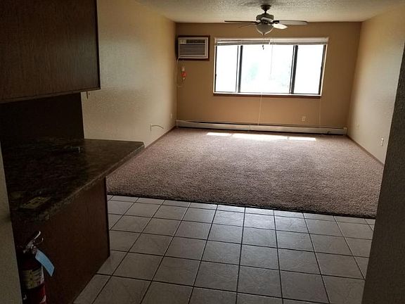 2nd image of 525 5th Ave S