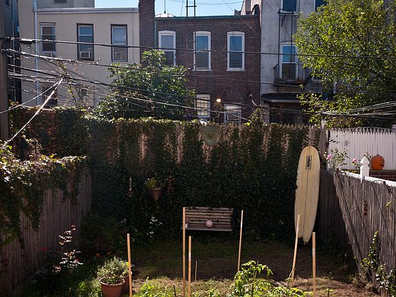 3rd image of 442 47th St #1
